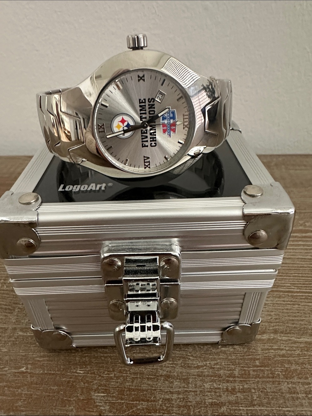 Pittsburgh Steelers Silver Tone Men's 5 Times Champion Watch